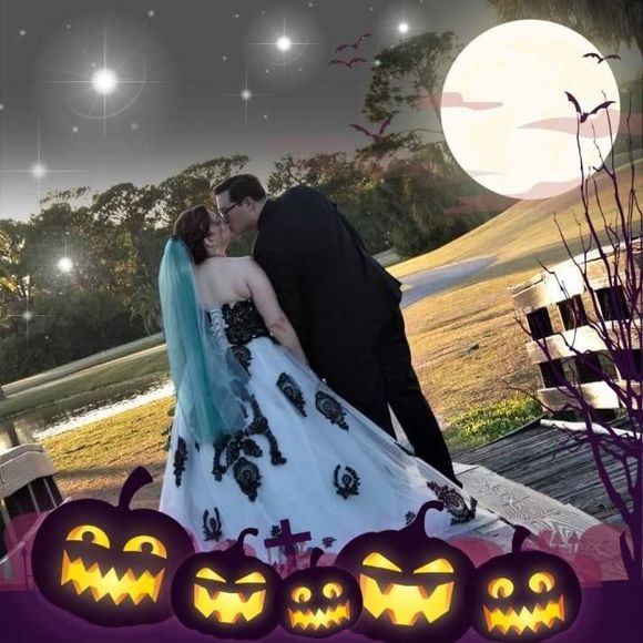 Meet your Posher, Kimmie - Picture 1 of 1